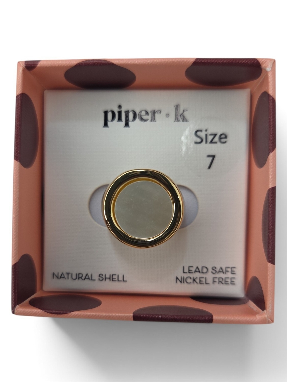 Piper.k Gold Ring with Natural Shell — Size 7